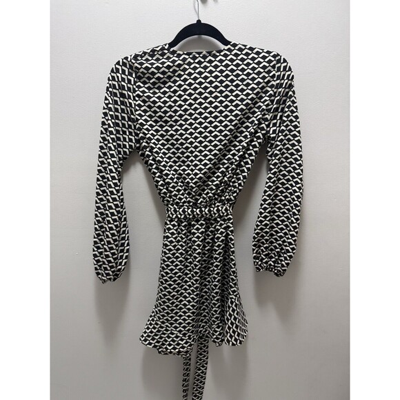 VICI Black & White Geometric Faux Wrap Dress Tychee - Size Small - Picture 5 of 7